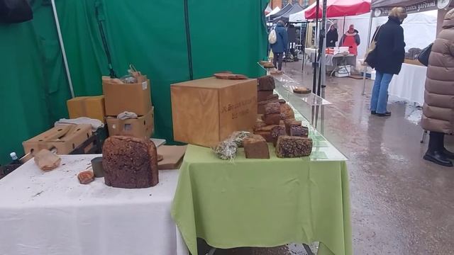 VLOG. дождливый день, Рига, витрины, рынок, покупки смотреть онлайн