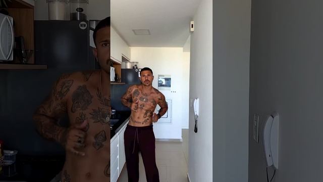 Chicken stroganoff #chef #food #chefcooking #food #podcast #yummyfood #shorts #yummyfood #foodblog смотреть онлайн