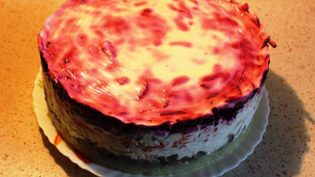 Селедка под шубой. Ну очень вкусно! смотреть онлайн