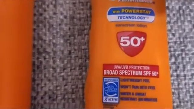 Best sunscreen SPF 50+ | banana boat sunscreen review, real experience| summers must have skin care смотреть онлайн