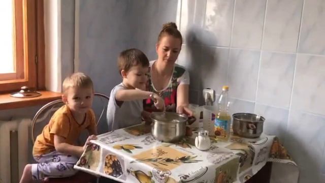 Все на свете влюблены в аппетитные блины. смотреть онлайн