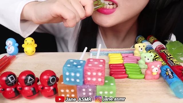 ASMR DICE CANDY, ROLY-POLY-TOY, COTTON CANDY, SPRAY JUICY DROP 롤리폴리토이, 주사위 사탕, 스프레이 쥬시드롭 먹방 MUKBANG смотреть онлайн