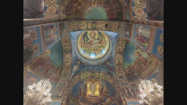 В храме Спаса на Крови в Санкт-Петербурге. смотреть онлайн