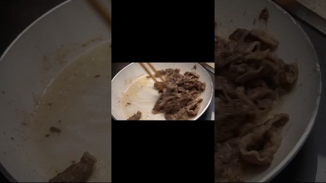 #Поккымпаб_с_мясом_чадольбаги/Жареный рис по-корейски/차돌박이볶음밥/#shorts смотреть онлайн