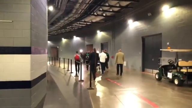 Billy Joe Saunders leaving the arena after Canelo fight | esnews boxing смотреть онлайн