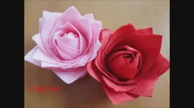 РОЗА ИЗ БУМАЖНЫХ САЛФЕТОК смотреть онлайн