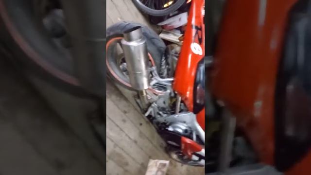 Завершение ремонта Yamaha R6 смотреть онлайн