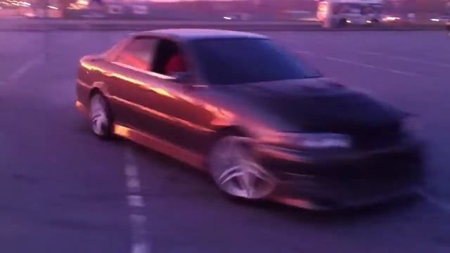 Toyota  Chaser Tourer V