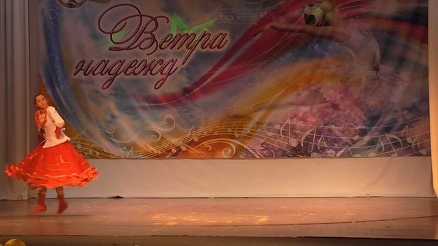 Детский танцевальный коллектив "Родничок". Танец "Молодушка" смотреть онлайн