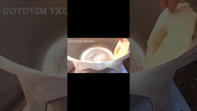 Супер ЛЕПЁШКИ в КАЗАНЕ ! УЗБЕКСКИЙ ХЛЕБ.| Gotovim vkusno. смотреть онлайн