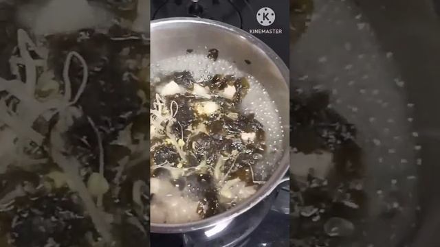 닭가슴살미역국, 닭가슴살이 내가슴살을 전율시켜요 / Chicken breast seaweed soup / #shorts смотреть онлайн