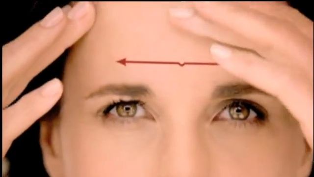 Loreal RevitaLift Cream 2010 Ad смотреть онлайн