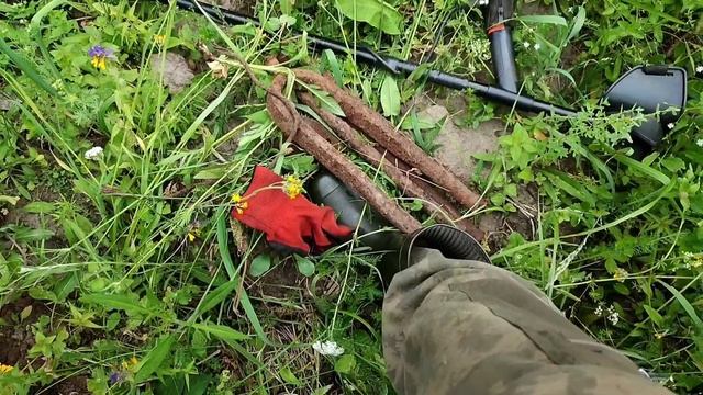 Коп металла на заброшенной лесной базе.Такую находку нахожу впервые!!! смотреть онлайн