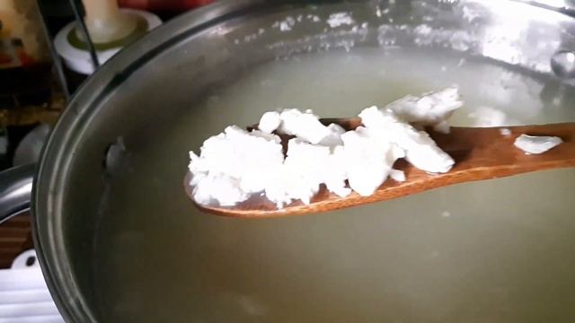 Творог из обрата своими руками!/Cottage cheese from skim milk!/Yağsız süddən kəsmik!! смотреть онлайн