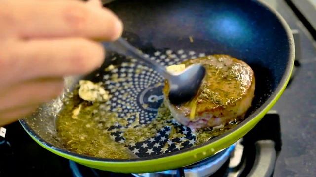 TUTORIAL MASAK STEAK WAGYU BINTANG 5 UNTUK CHEF AMATIR SEPERTI ARIF RAHMAN!! смотреть онлайн