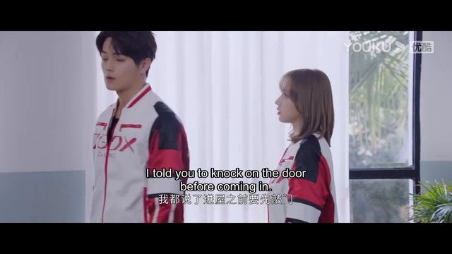 25 男神化身看門保安，美少女在更衣室換內衣，許凱生怕誰偷看，站在門口一動不動，姚弛出現立刻趕跑！EP9-1 | 你微笑時很美 | 許凱 程瀟 #FallingIntoYourSmile смотреть онлайн