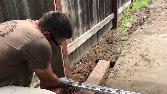 How to Build a Gate - Homax Easy Gate Kit смотреть онлайн