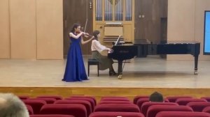 Концерт  для скрипки с оркестром номер 9 1 часть Луи Шпор