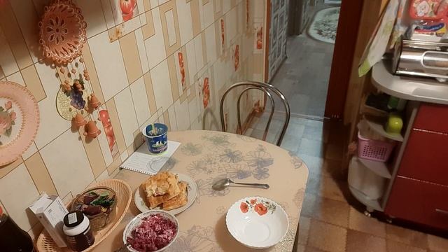 Подстриглась и покрасилась. СЕМЕЙНЫЙ УЖИН В ВЫХОДНОЙ смотреть онлайн
