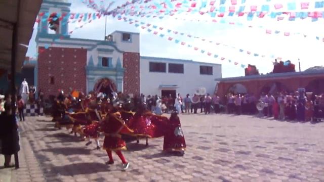 DANZA DE LOS MOROS EN SANTA CATARINA PUE. смотреть онлайн