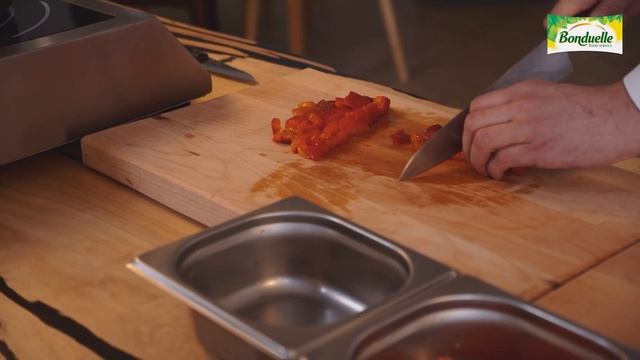 Томатный суп с техасской смесью смотреть онлайн