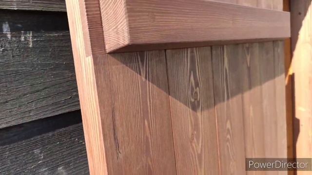 Дверь в баню из лиственницы. Три важный отличия от старой двери.