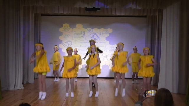 ЦВР День открытых дверей, Детский танцевальный коллектив "Родничок" смотреть онлайн