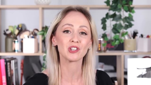 BATTLE FONDS DE TEINT ! CARE & GLOW VS ULTRA WEAR NOUVELLE FORMULE / LANCÔME смотреть онлайн