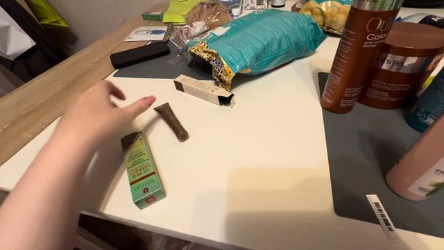 VLOG: НОВАЯ СТРИЖКА | ПРИЕХАЛА МАМУЛЯ | ГУЛЯЕМ ВМЕСТЕ ПО ТЦ | РАСПАКОВКА ЗЯ И НЕ ТОЛЬКО смотреть онлайн