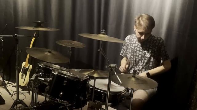 maNga - Işıkları Söndürseler Bile l Drum Cover смотреть онлайн