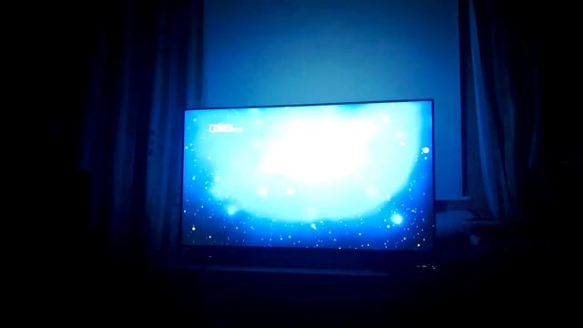 Philips Ambilight on Philips 55PFL8007T смотреть онлайн