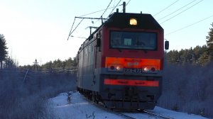 "По дороге растеряли контейнеры)))". 2ЭС6-472 "Синара" с полупустым валютным поездом