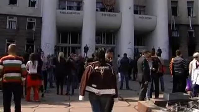 Протесты в Кишиневе, 08.04.09 смотреть онлайн