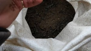 Как выбрать хороший подсолнечный жмых для корма сделанного своими руками!