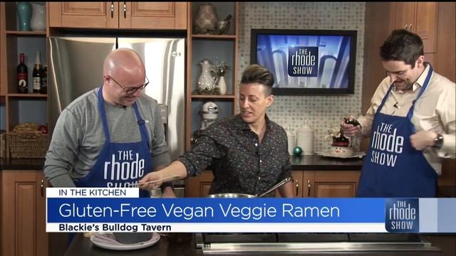 In the Kitchen: Gluten-Free Vegan Veggie Ramen смотреть онлайн