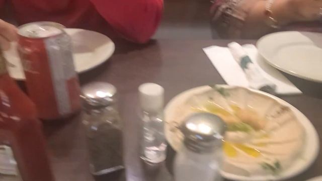 BEST HUMMUS SERVED IN NEW JERSEY USA @ ABU RASS RESTAURANT @ PATTERSON..NJ смотреть онлайн