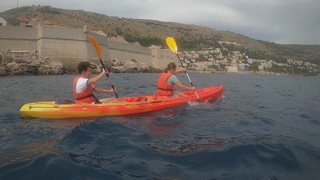 Каяк-тур, Дубровник, Хорватия смотреть онлайн