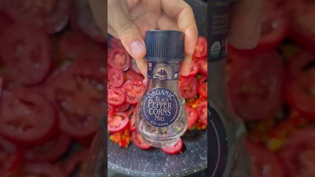 Тофу скрембл с томатами и сладким перцем #shorts #shortvideo #vegan #veganrecipes смотреть онлайн