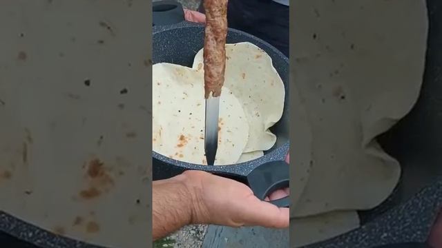 Kebab assorti. Шашлык ассорти. смотреть онлайн