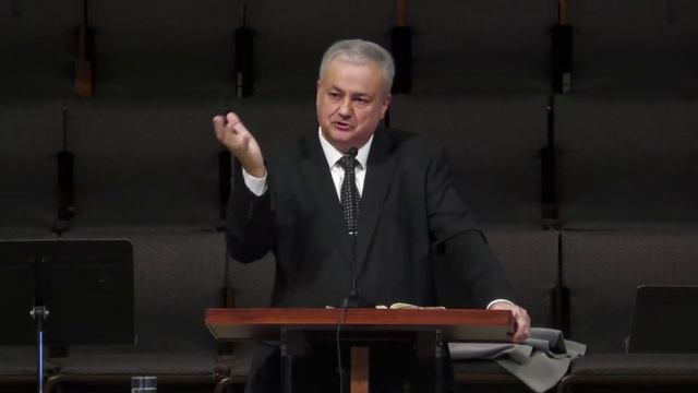 Надпись на могильной плите Киорогло.mp4