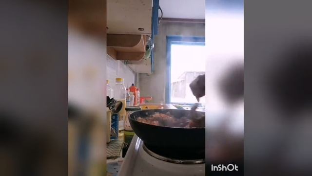 Готовим ужин, гуляш из свинины. смотреть онлайн