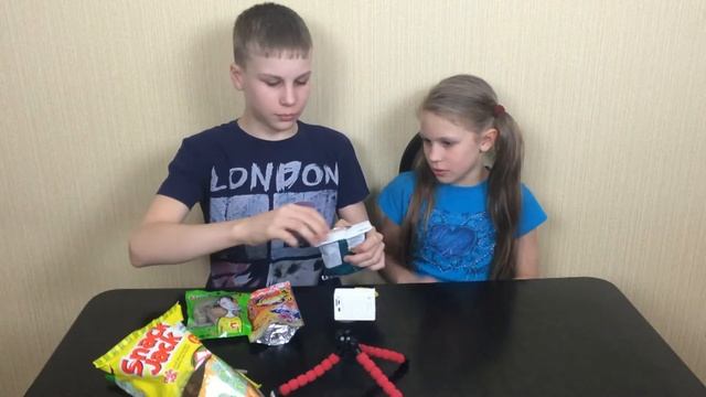 Пробуем тайские вкусняшки — Маша Грейс смотреть онлайн