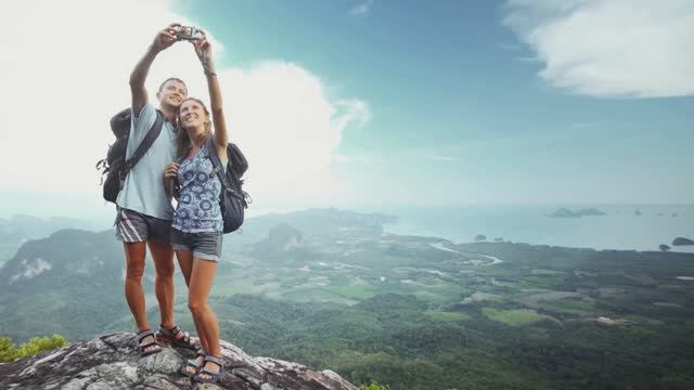 0) Укрепить защиту организма от внешних агрессоров-микроорганизмов.