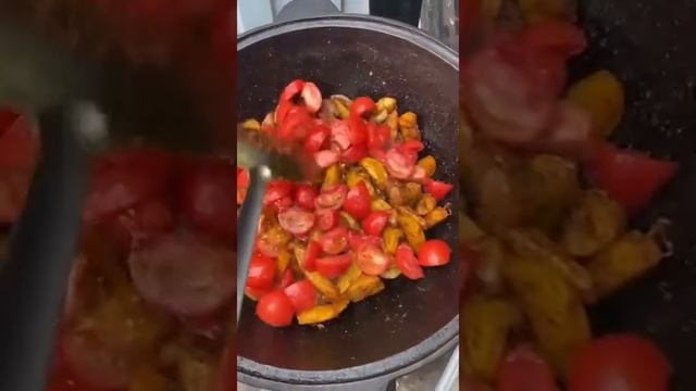 Оджахури с курицей в казане на костре🔥 смотреть онлайн
