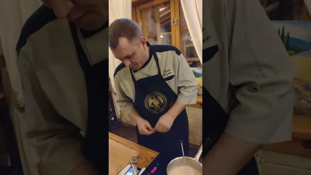 Вкусная жизнь Жульен, ленивые вареники , лепешка с сыром . смотреть онлайн
