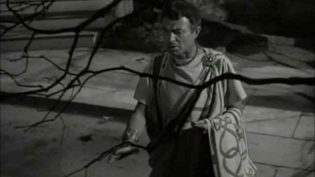 Julius Caesar - Act 2, Scene 1 Brutus Soliloquy смотреть онлайн