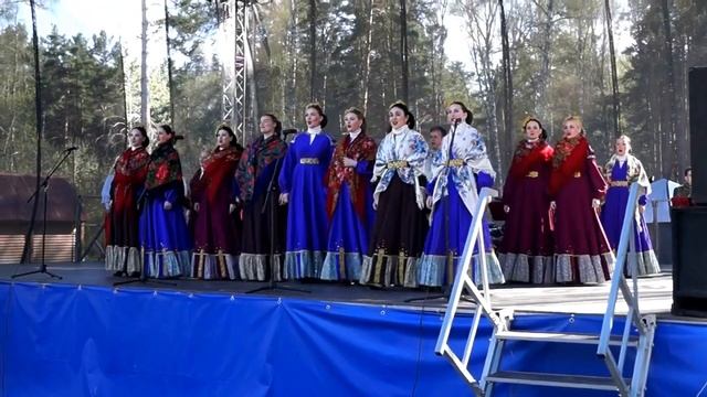 День Победы. 9 мая. Парк Сосновый бор . Новосибирск смотреть онлайн