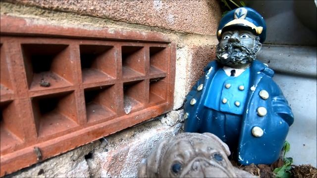 WARNING NEW SPECIES 2019 BUMBLEWASP SECRET HIVE DISCOVERED "Leaked Footage" смотреть онлайн