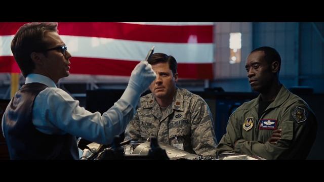 La Ex-Esposa - Justin Hammer - Iron Man 2 (720p) смотреть онлайн