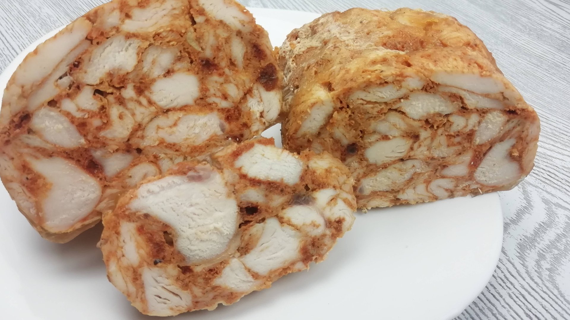 Ароматный домашний Рулет" МРАМОРНЫЙ" запечённый в духовке!!Настоящая домашняя куриная колбаса смотреть онлайн